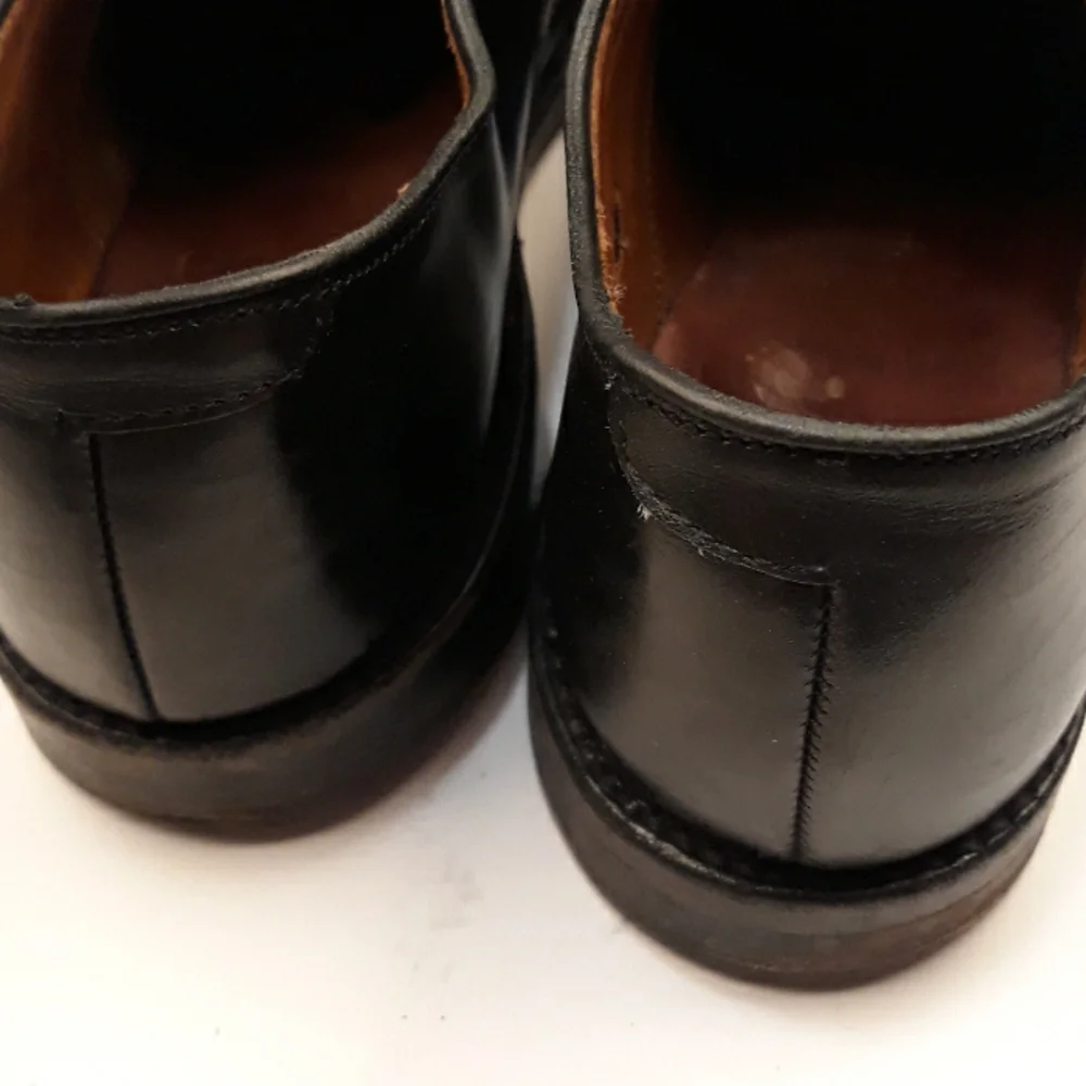 Allen Edmonds allen edmonds